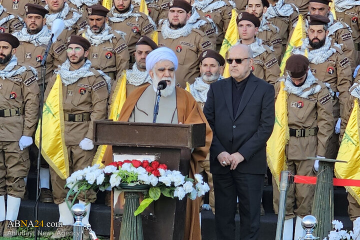 Photos (1): Funeral ceremony of martyr Safieddine held in Deir Qanoun