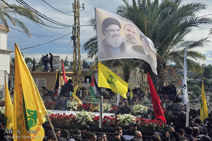 Photos (1): Funeral ceremony of martyr Safieddine held in Deir Qanoun