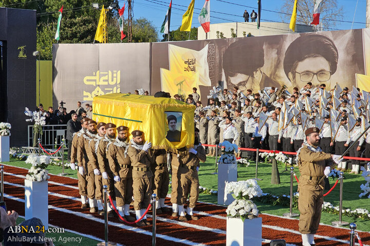 Photos (1): Funeral ceremony of martyr Safieddine held in Deir Qanoun