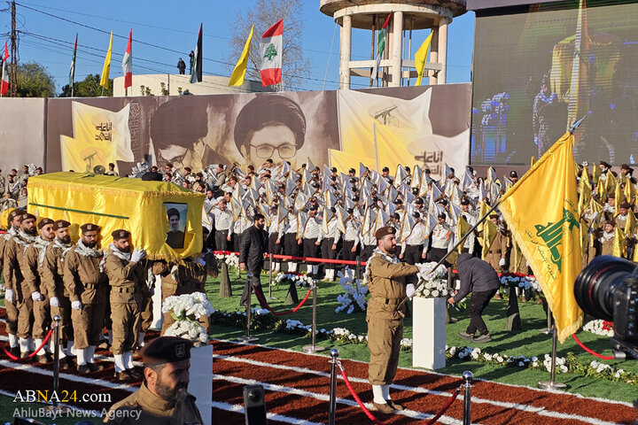 Photos (1): Funeral ceremony of martyr Safieddine held in Deir Qanoun