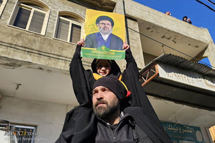 Photos (2): Funeral ceremony of martyr Safieddine held in Deir Qanoun