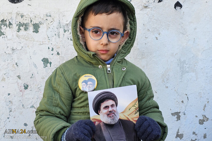 Photos (2): Funeral ceremony of martyr Safieddine held in Deir Qanoun