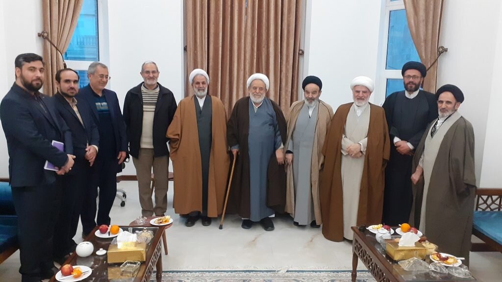 استاد حسین انصاریان: اسلام یک دین جهانی است/ باید با زبان گفتوگو با دنیا آشنا باشیم