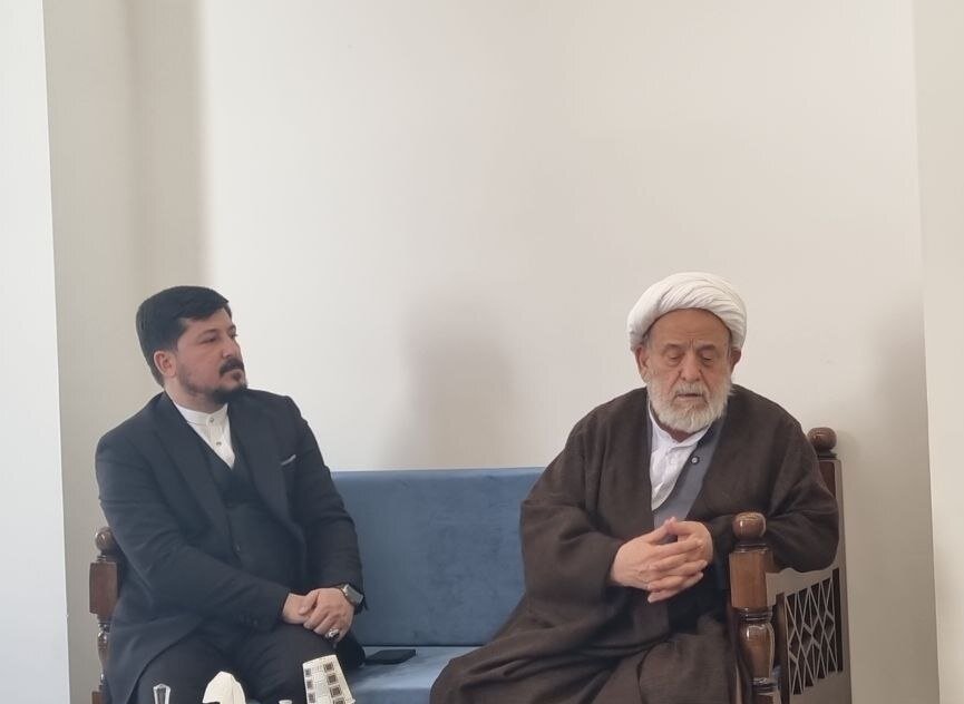 استاد انصاریان: جوانان گرایش خوبی به معنویت دارند