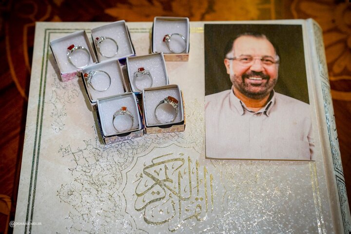 زيارة ممثل قائد الثورة الإسلامية إلى منازل عائلات قادة «حزب الله» الشهداء