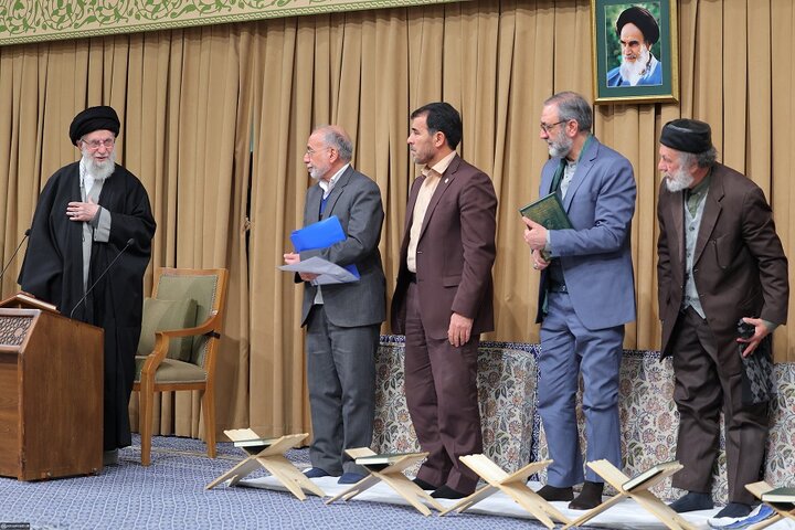 گزارش تصویری محفل قرآنی