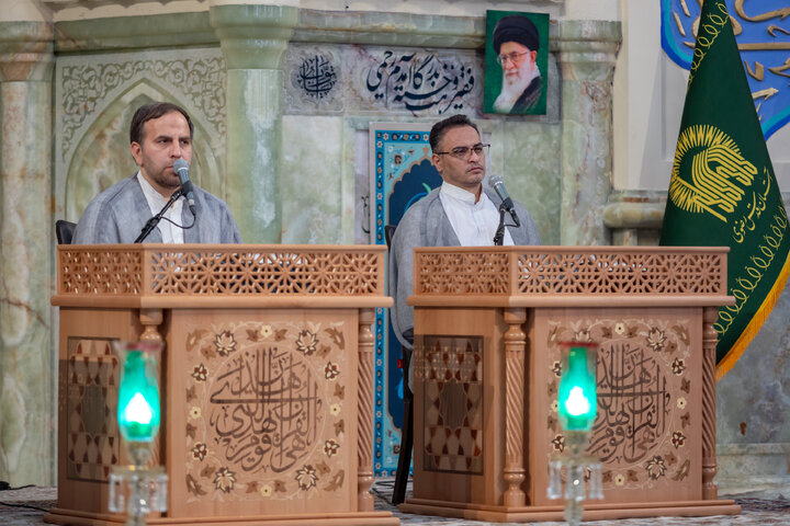 گزارش تصویری | ترتیل‌خوانی روزه‌داران در حرم امام رضا(ع)