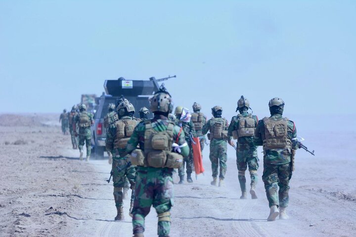 تقرير مصور/ الحشد الشعبي يجري مناورة عسكرية في البصرة