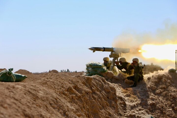 تقرير مصور/ الحشد الشعبي يجري مناورة عسكرية في البصرة