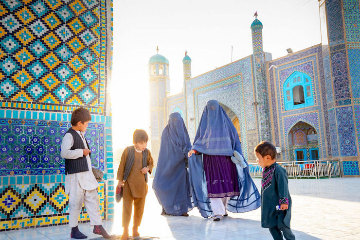شیعیان مزار شریف در اقدامی ابتکاری بانک خانوادگی ایجاد کردند