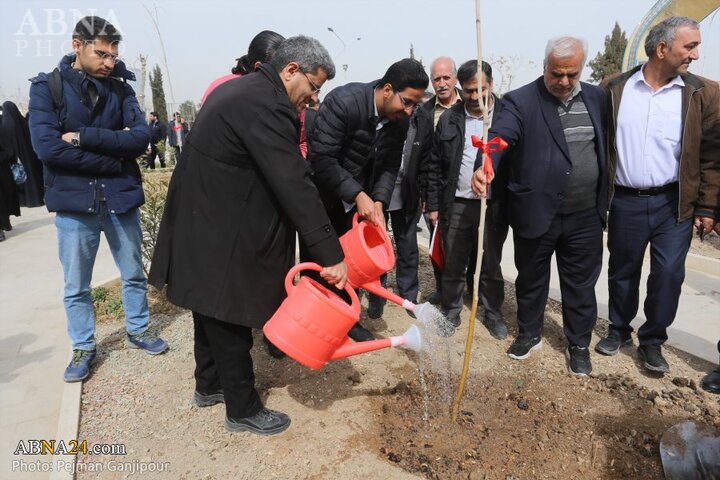پویش کاشت نهال ایثار به یاد شهدا در اصفهان