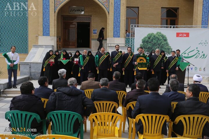 پویش کاشت نهال ایثار به یاد شهدا در اصفهان