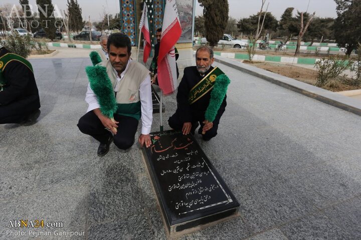 پویش کاشت نهال ایثار به یاد شهدا در اصفهان