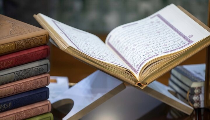 العتبة الحسينية تكشف عن مصحف التفاسير والختمات المرتلة في جلسة تعريفية