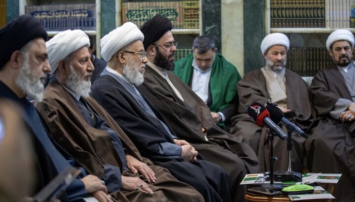 العتبة الحسينية تكشف عن مصحف التفاسير والختمات المرتلة في جلسة تعريفية