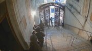 Israeli regime’s forces violently raid Nablus mosques