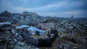 Suasana Buka Puasa Keluarga Palestina di Atas Puing-Puing Rumah Mereka  