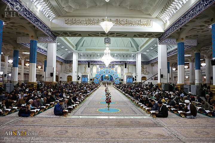 تقرير مصور/ مشاركة الصائمين والصائمات في ختمة القرآن الكريم في حرم السيدة المعصومة (ع)