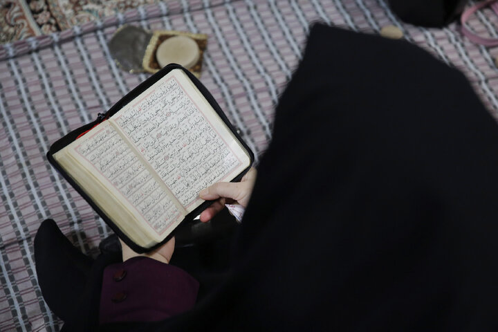 گزارش تصویری | سفره آسمانی به نیت شهدا