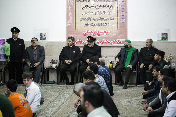 گزارش تصویری | سفره آسمانی به نیت شهدا