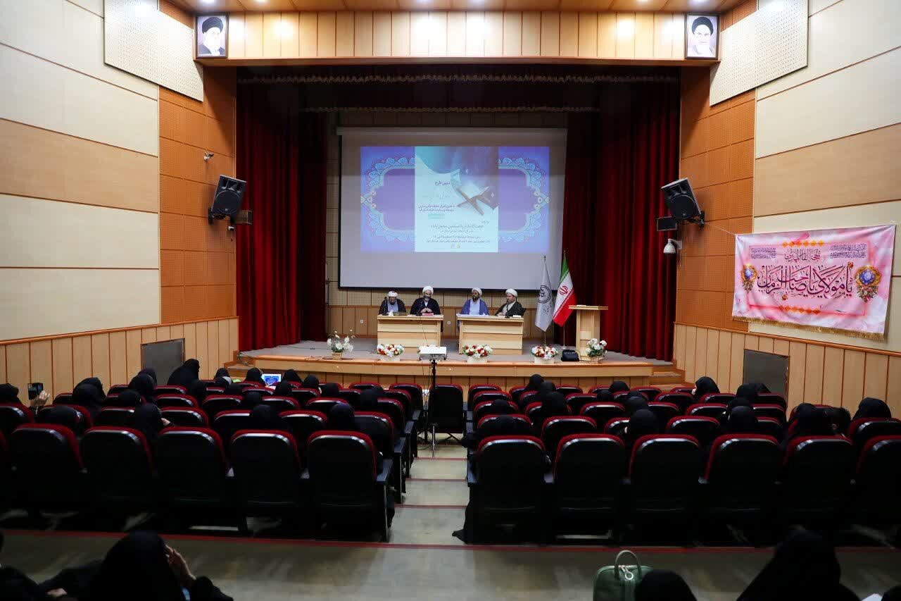 قرآنی شدن جامعه نیازمند تلاش مستمر و هنرمندانه است