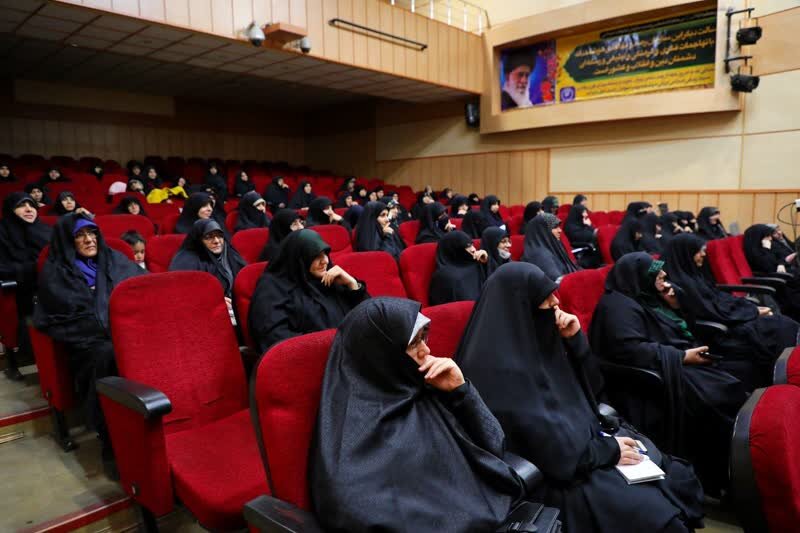 قرآنی شدن جامعه نیازمند تلاش مستمر و هنرمندانه است