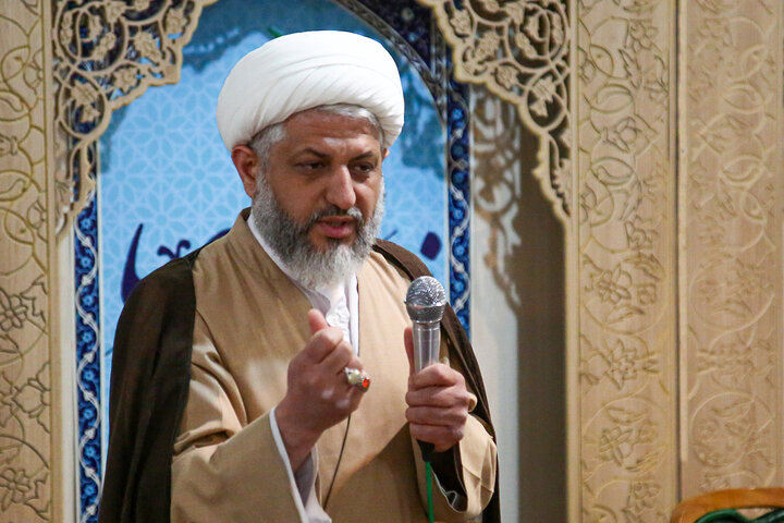 گزارش تصویری | دورهمی قرآنیان قم در ضیافت افطاری حرم حضرت معصومه(س)