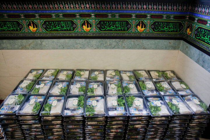 گزارش تصویری | ضیافت افطاری 2000 دانش‌آموزان دختر مشهدی