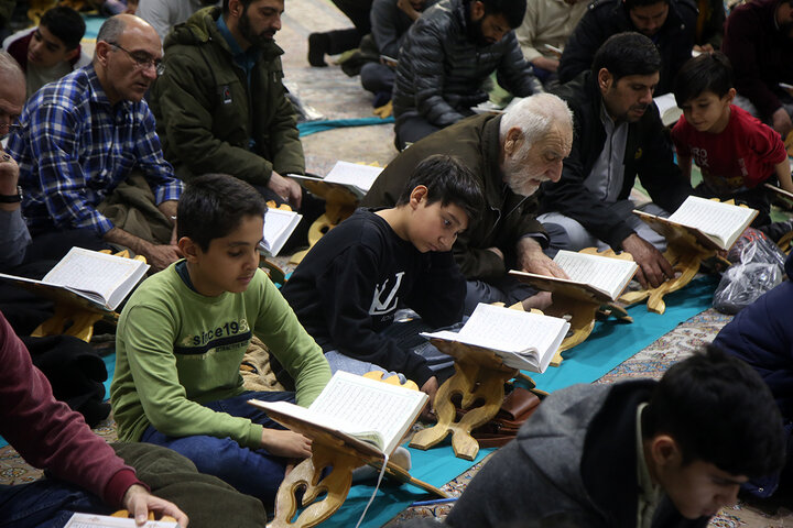 گزارش تصویری | ترتیل‌خوانی قاریان نوجوان با حضور خانواده‌ها در حرم بانوی کرامت