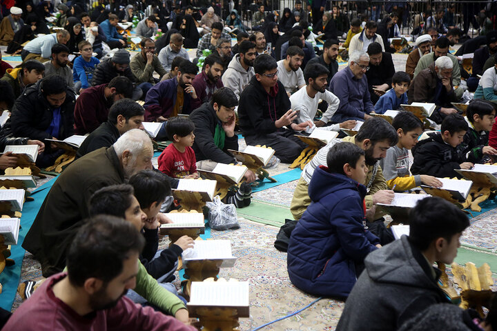 گزارش تصویری | ترتیل‌خوانی قاریان نوجوان با حضور خانواده‌ها در حرم بانوی کرامت