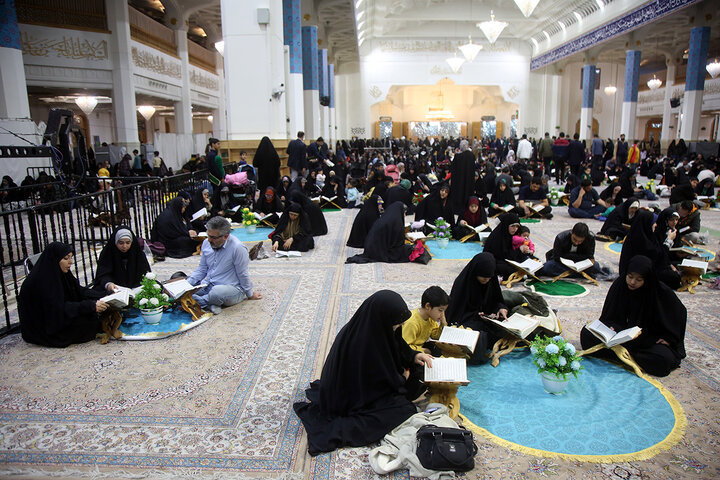 گزارش تصویری | ترتیل‌خوانی قاریان نوجوان با حضور خانواده‌ها در حرم بانوی کرامت