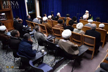گزارش تصویری | مراسم عزاداری وفات حضرت خدیجه(س) در بیت آیت‌الله کریمی جهرمی