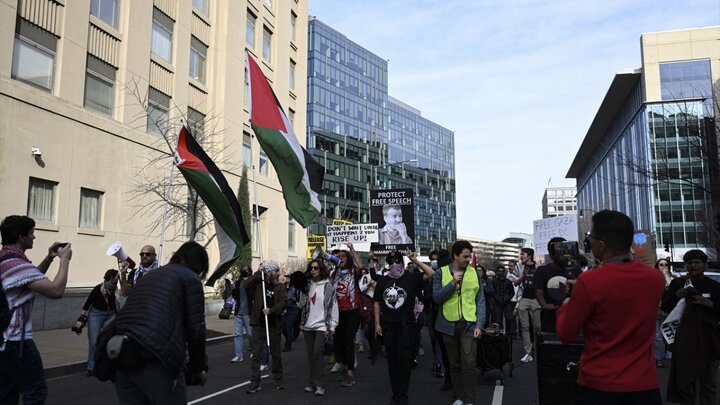 گزارش تصویری | تظاهرات در واشنگتن و نیویورک برای آزادی «محمود خلیل» فعال فلسطینی