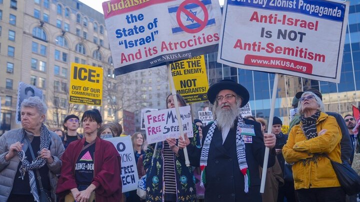 گزارش تصویری | تظاهرات در واشنگتن و نیویورک برای آزادی «محمود خلیل» فعال فلسطینی