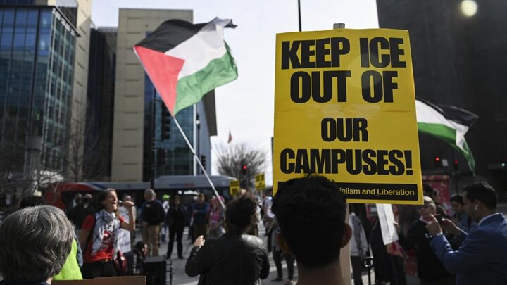 گزارش تصویری | تظاهرات در واشنگتن و نیویورک برای آزادی «محمود خلیل» فعال فلسطینی