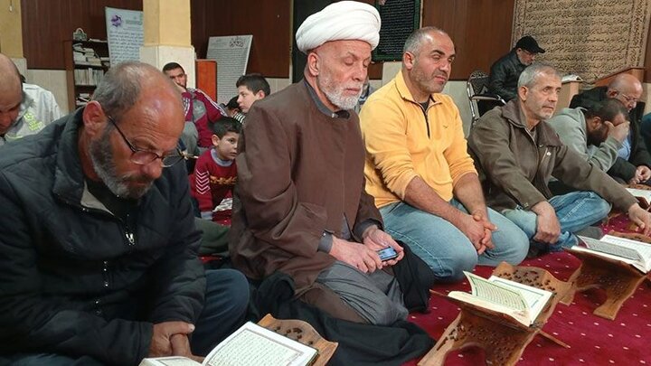 تقرير مصور/ إقامة محفل قرآني في بلدة الخضر اللبنانية مع مشاركة الأهالي بمناسبة شهر رمضان المبارك