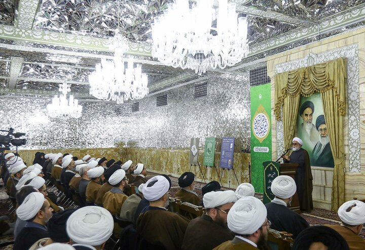 عمل به رسالت روحانیت در گروی گسترش چتر تبلیغ به ویژه در میان جوانان است