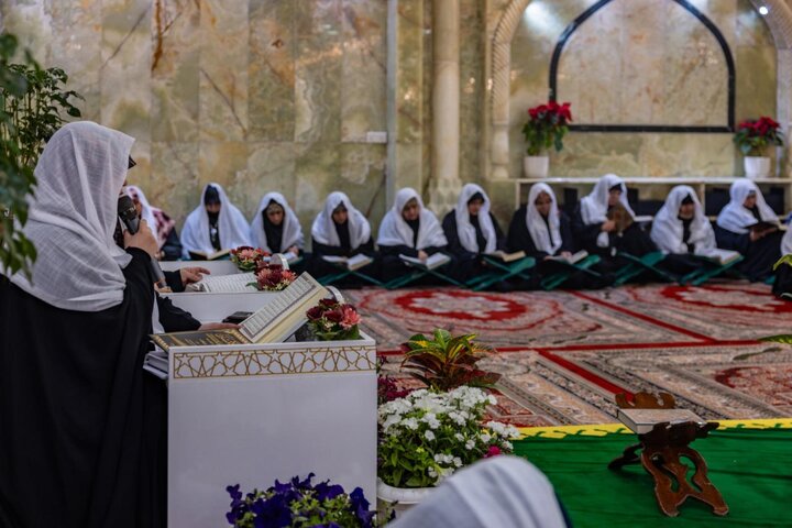 تقرير مصور/ العتبة العباسية تقيم ختمة قرآنية رمضانية في حرم مرقد أبي الفضل (عليه السلام)