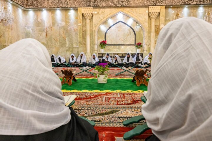تقرير مصور/ العتبة العباسية تقيم ختمة قرآنية رمضانية في حرم مرقد أبي الفضل (عليه السلام)
