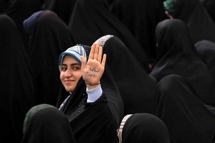 دیدار دانشجویان