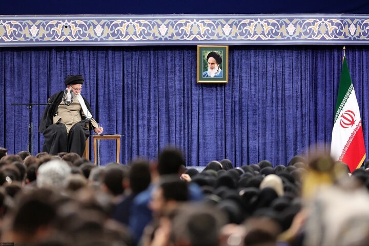 دیدار دانشجویان با رهبر انقلاب