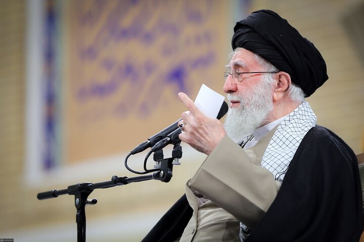 دیدار دانشجویان با رهبر انقلاب