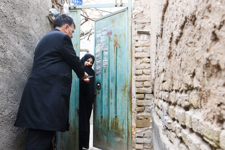 گزارش تصویری | توزیع دعوتنامه افطاری حرم مطهر رضوی در مشهد