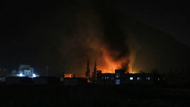 Jolanis Kräfte haben Mühe, das Blutbad im Nordwesten Syriens zu verbergen, während die Israelis in den Süden einmarschieren