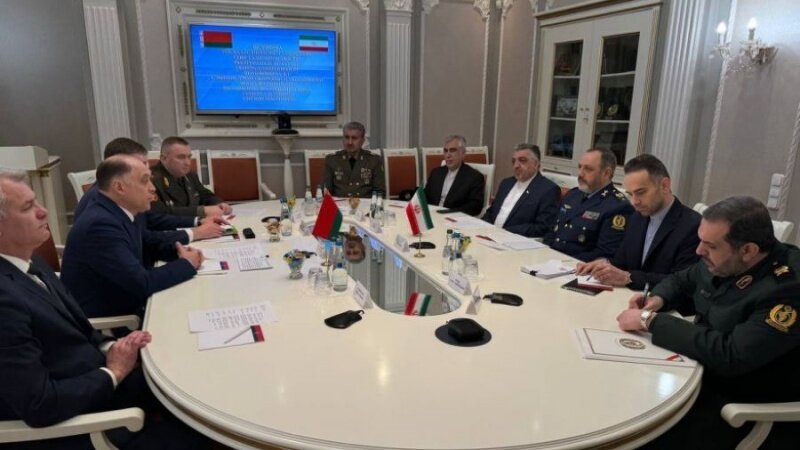 Министр обороны: Иран всегда был жертвой терроризма