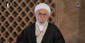 آیت‌الله رمضانی: کرامت و عدالت ۲ اصل ایجابی در اسلام است+ فیلم