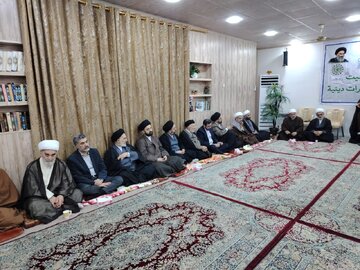 عکس خبری | مجلس سوگواری وفات حضرت خدیجه(س) در مجمع اهل‌بیت(ع) عراق