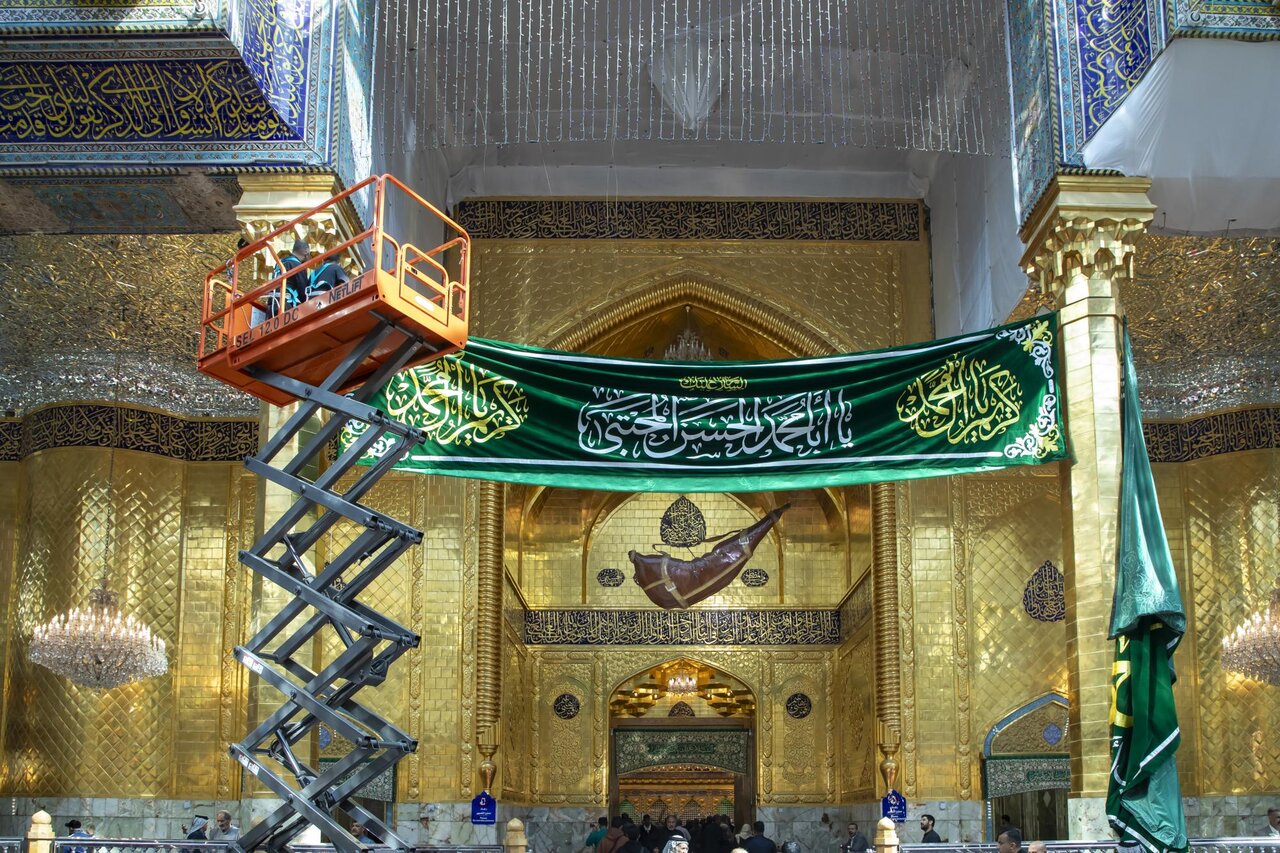 آذین بندی آستان مقدس عباسی در سالروز میلاد امام حسن(ع) + عکس