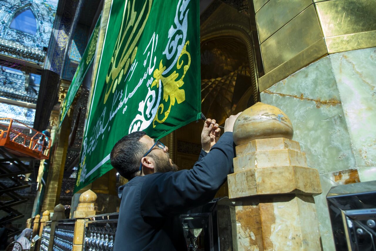 آذین بندی آستان مقدس عباسی در سالروز میلاد امام حسن(ع) + عکس
