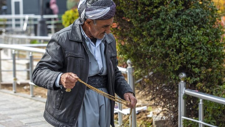 Rapora vîdyoyê | Di meha pîroz a Remezanê de li Hewlêrê firotina tizbiha zêde dibê